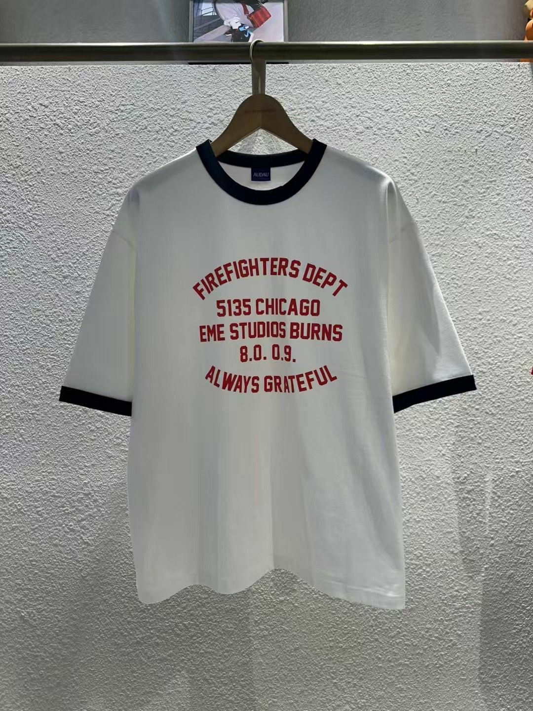 英文字短袖Tee AUDAU-022T