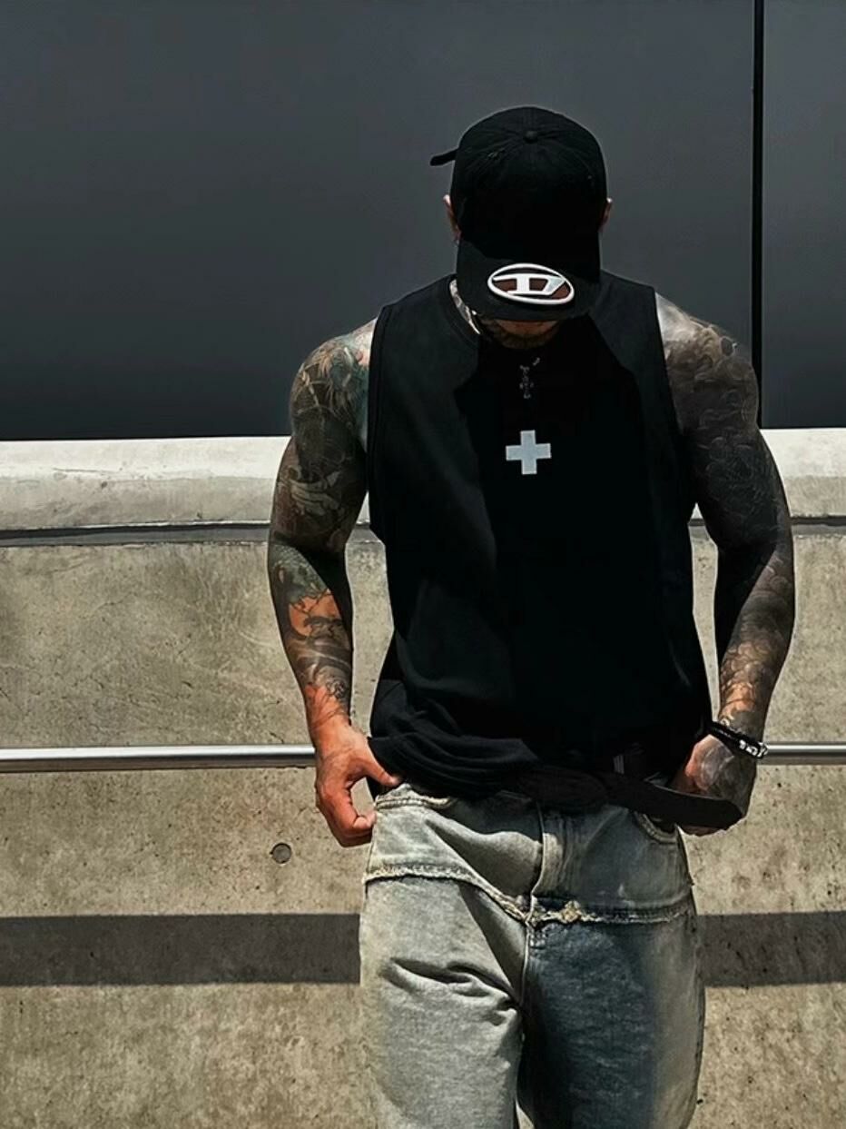 英文字圖案背心 V1109