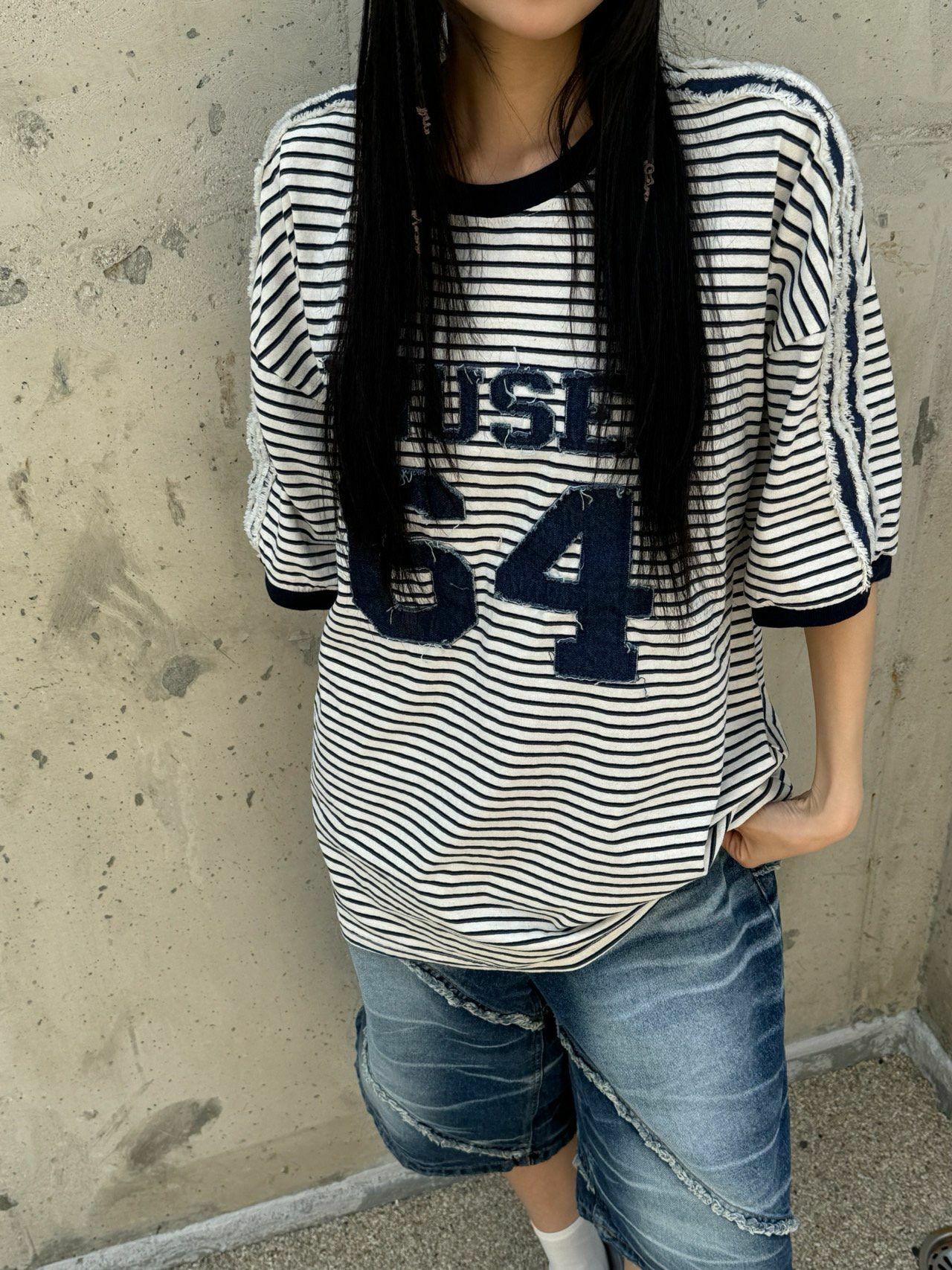 橫間數字短袖Tee UNUSED-087T