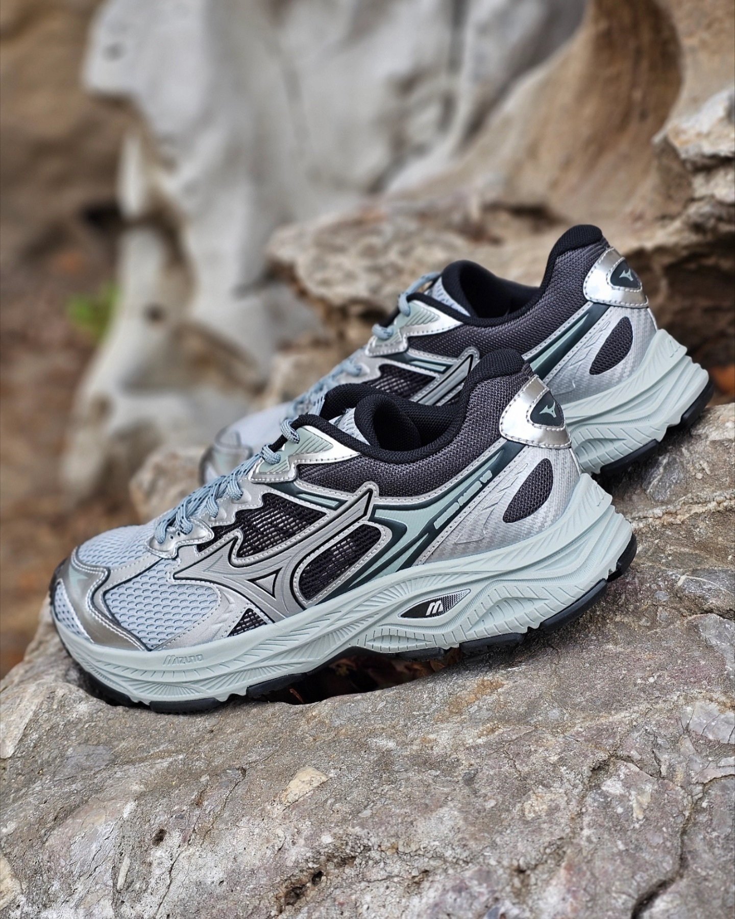 MIZUNO Racer V2 Dark Sliver 深灰 d1gh250601