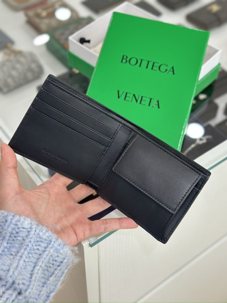 BV Cassette Bi-fold Wallet with Coin Purse