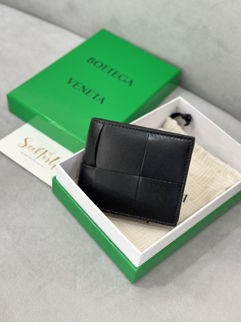 BV Cassette Bi-fold Wallet with Coin Purse