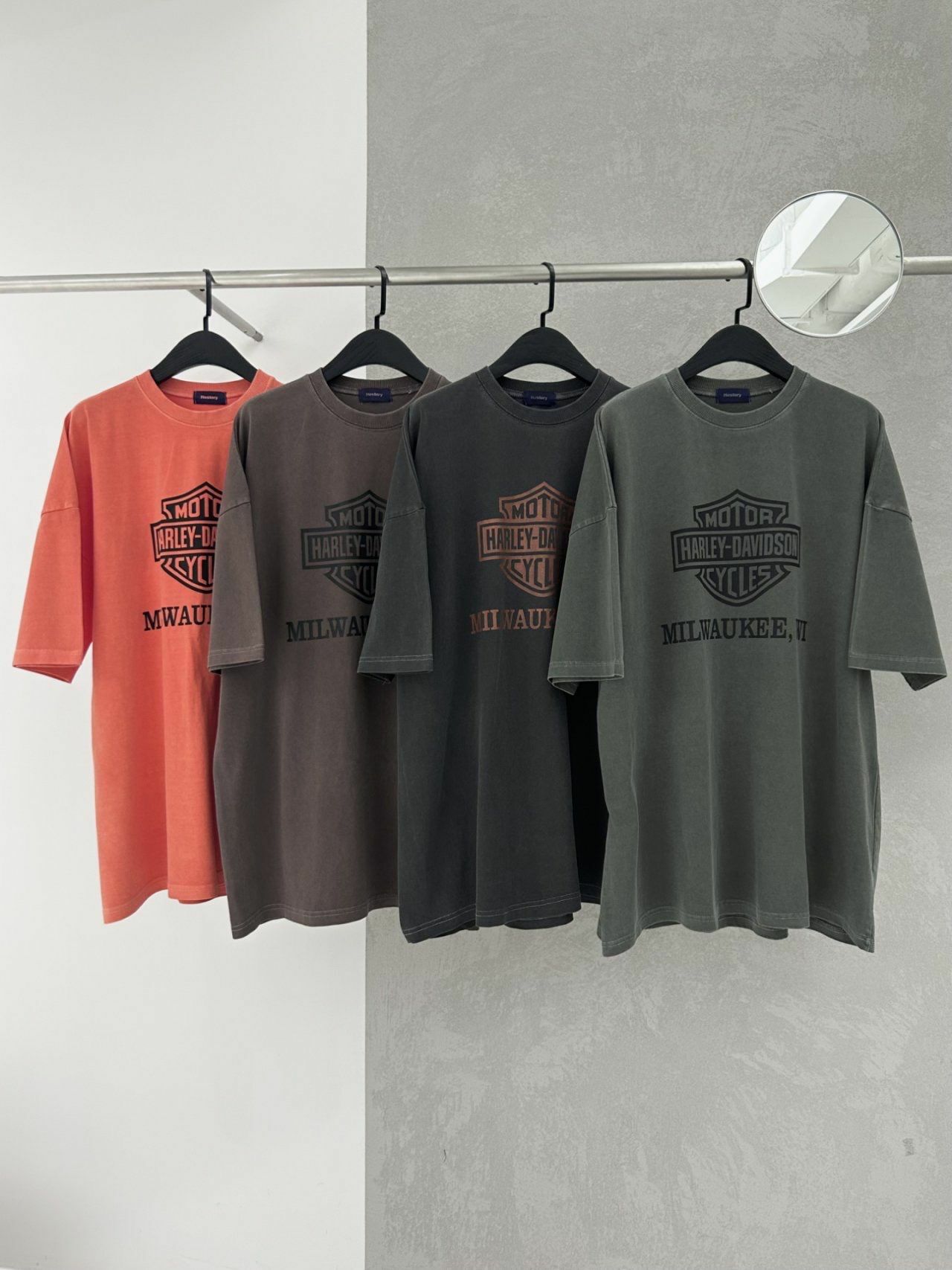 英文字短袖Tee Hestory-068T