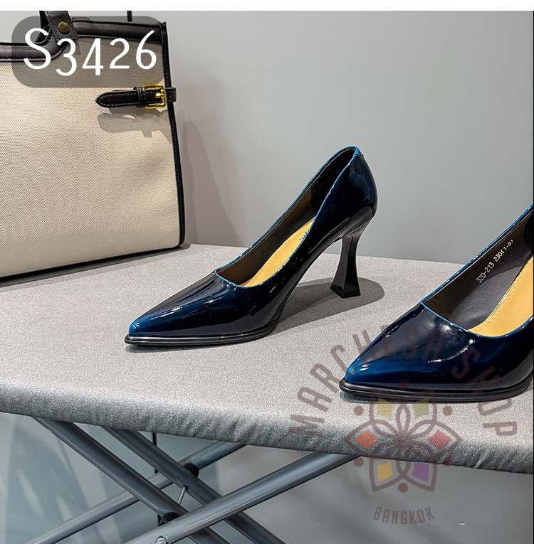 S3426 - 羊漆皮漸變尖頭高踭鞋
