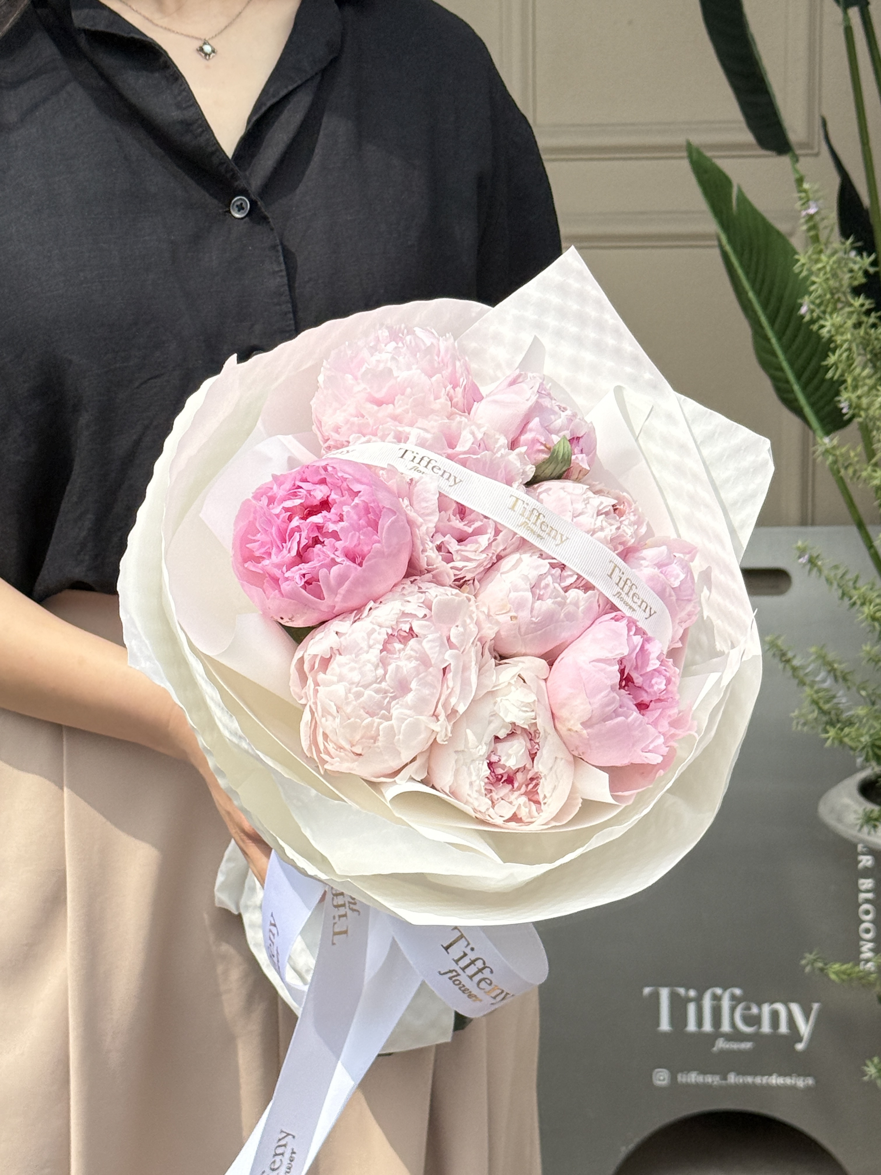 Pure Peony Fresh Bouquet / L /