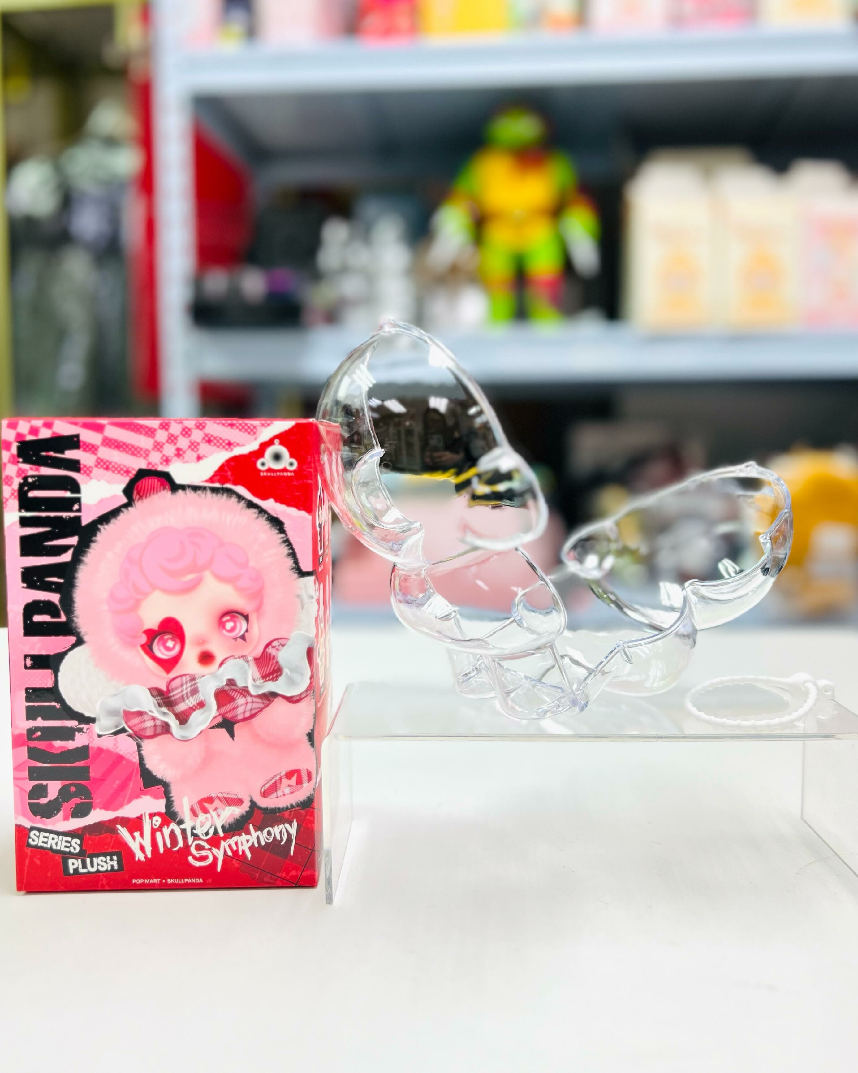 Acrylic Case for SKULLPANDA winter symphony series plush