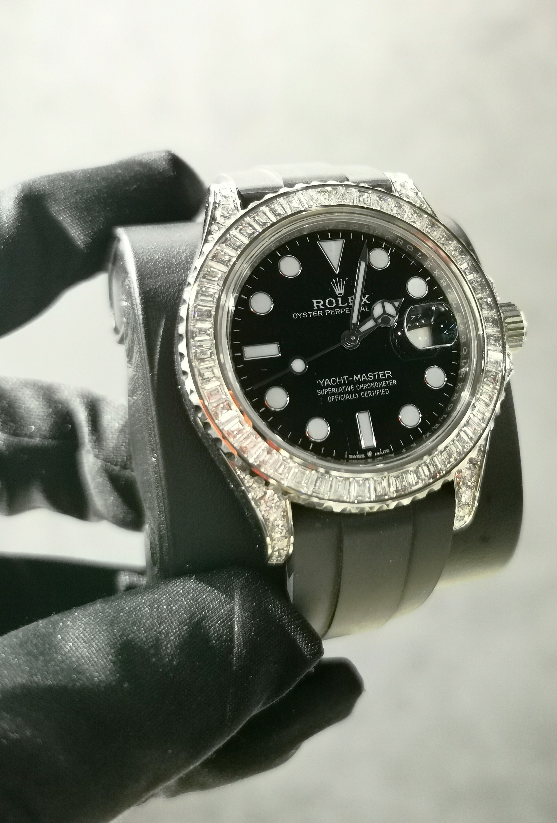 Discontinued BRAND NEW ROLEX 226679 226679TBR YACHT-MASTER WHITE GOLD BLACK DIAL RUBBER STRAP 40mm
