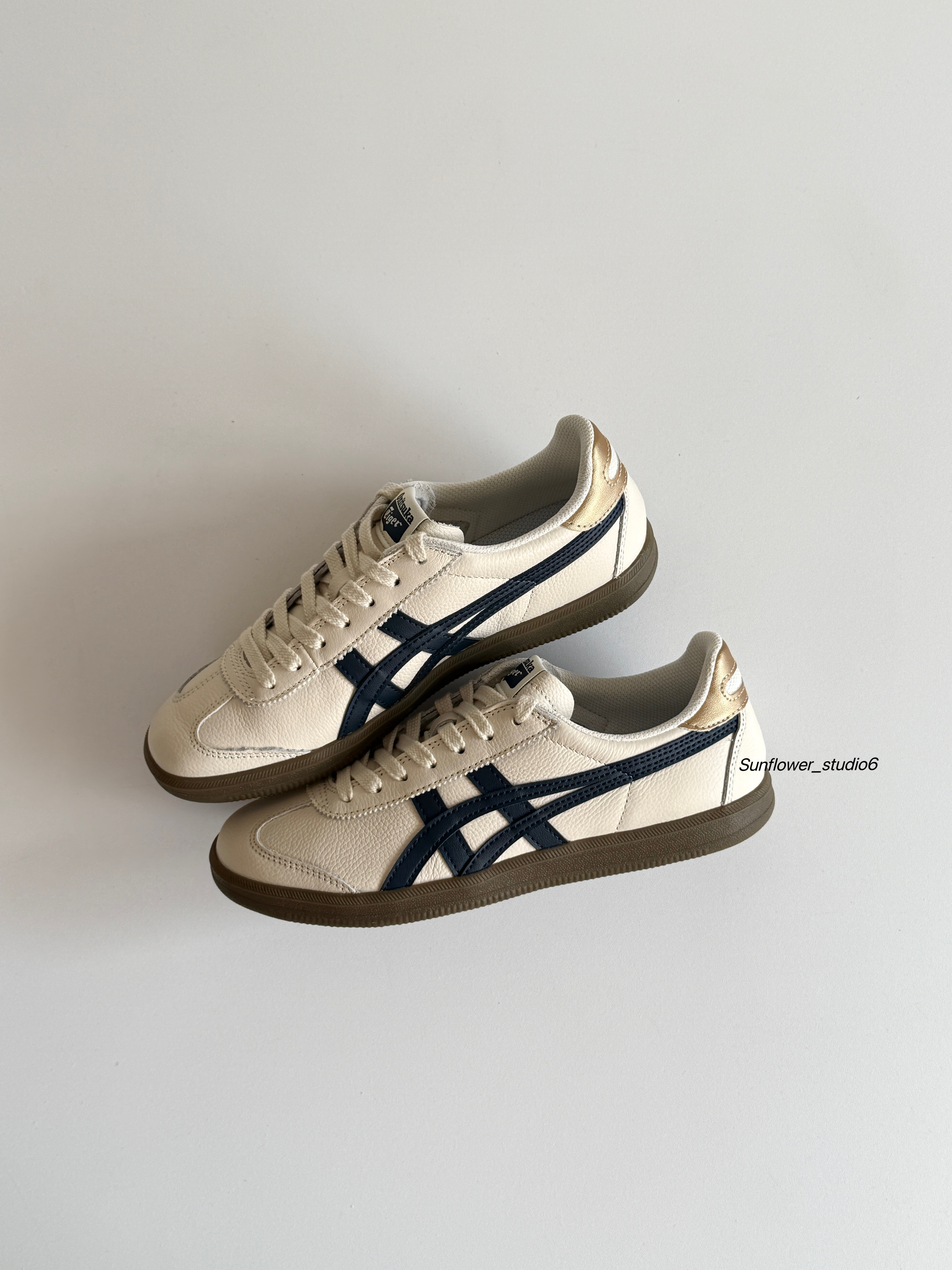 Onitsuka Tiger Tokuten 鬼塚虎金萱拿鐵米白色奶油色海軍藍焦糖