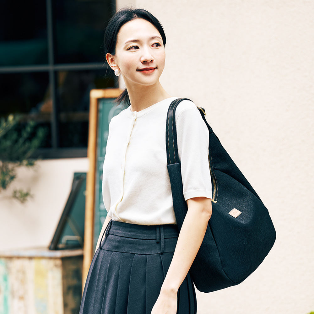 Denim 彎月單肩包-丹寧黑