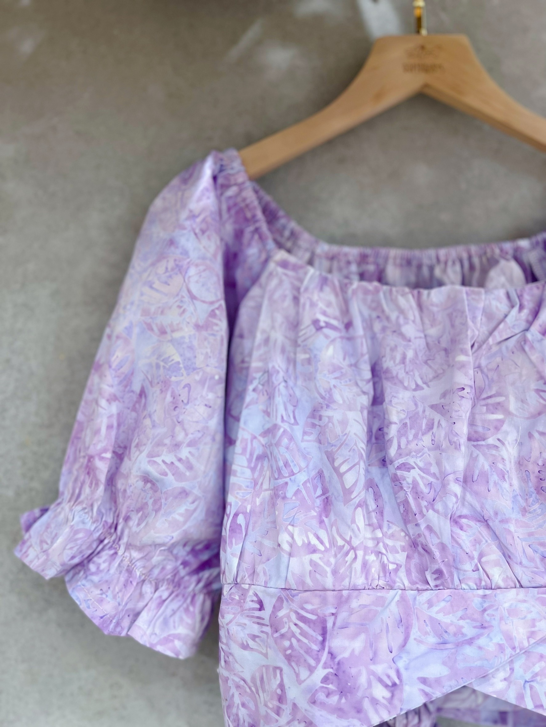 紫蠟染蕨葉 茉莉上衣