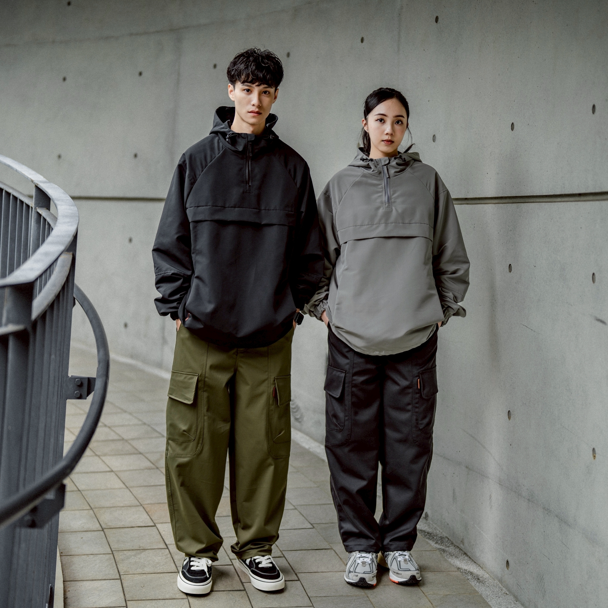 #預購 SBG 特殊口袋剪裁寬鬆長褲 兩色 SB9235