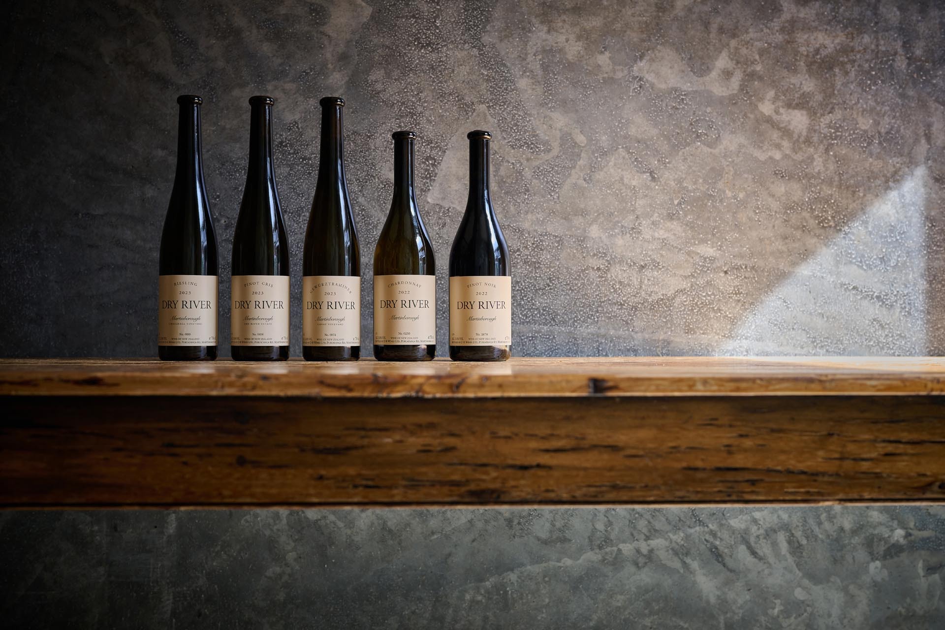 Dry River Wines Set (5 Bottles)