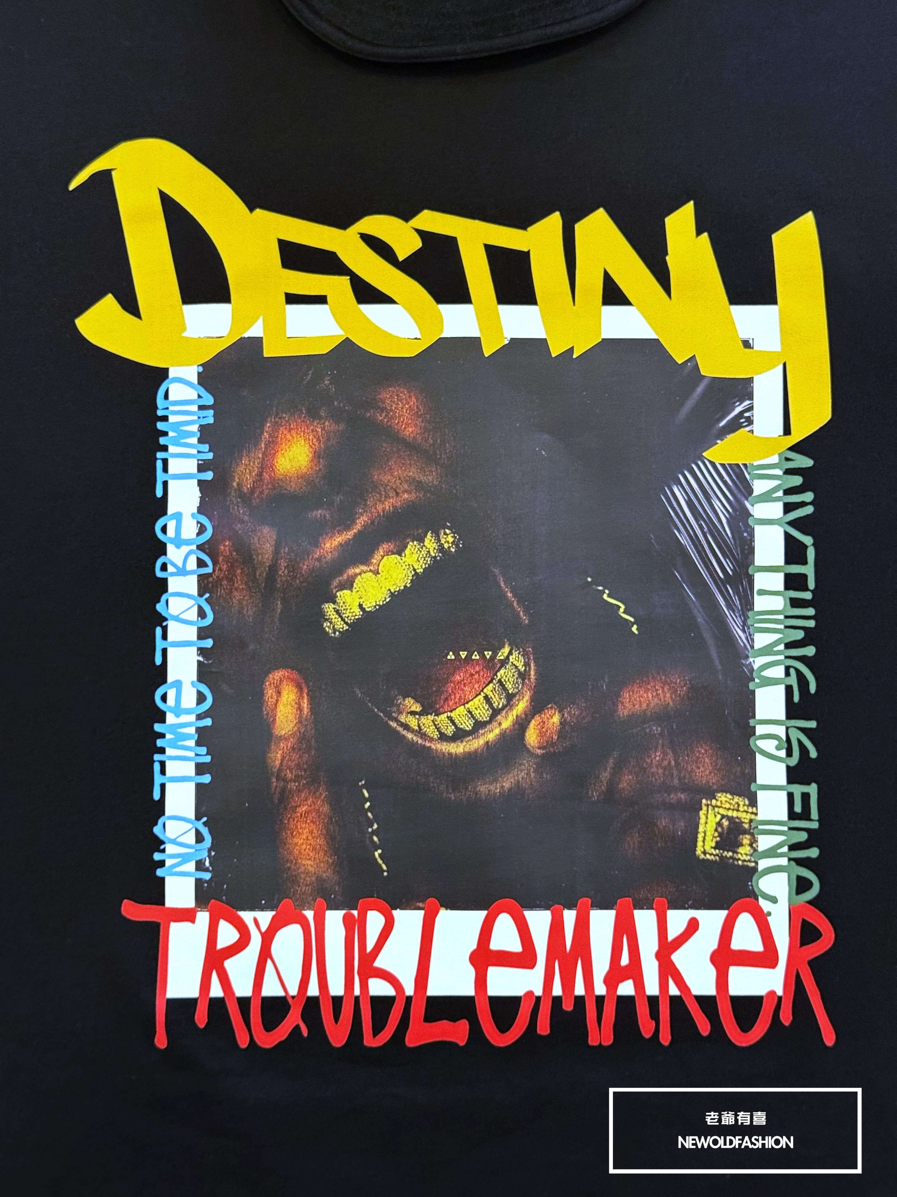 『新品上市』重磅嘻哈歌手短T(NOF25038184)-黑