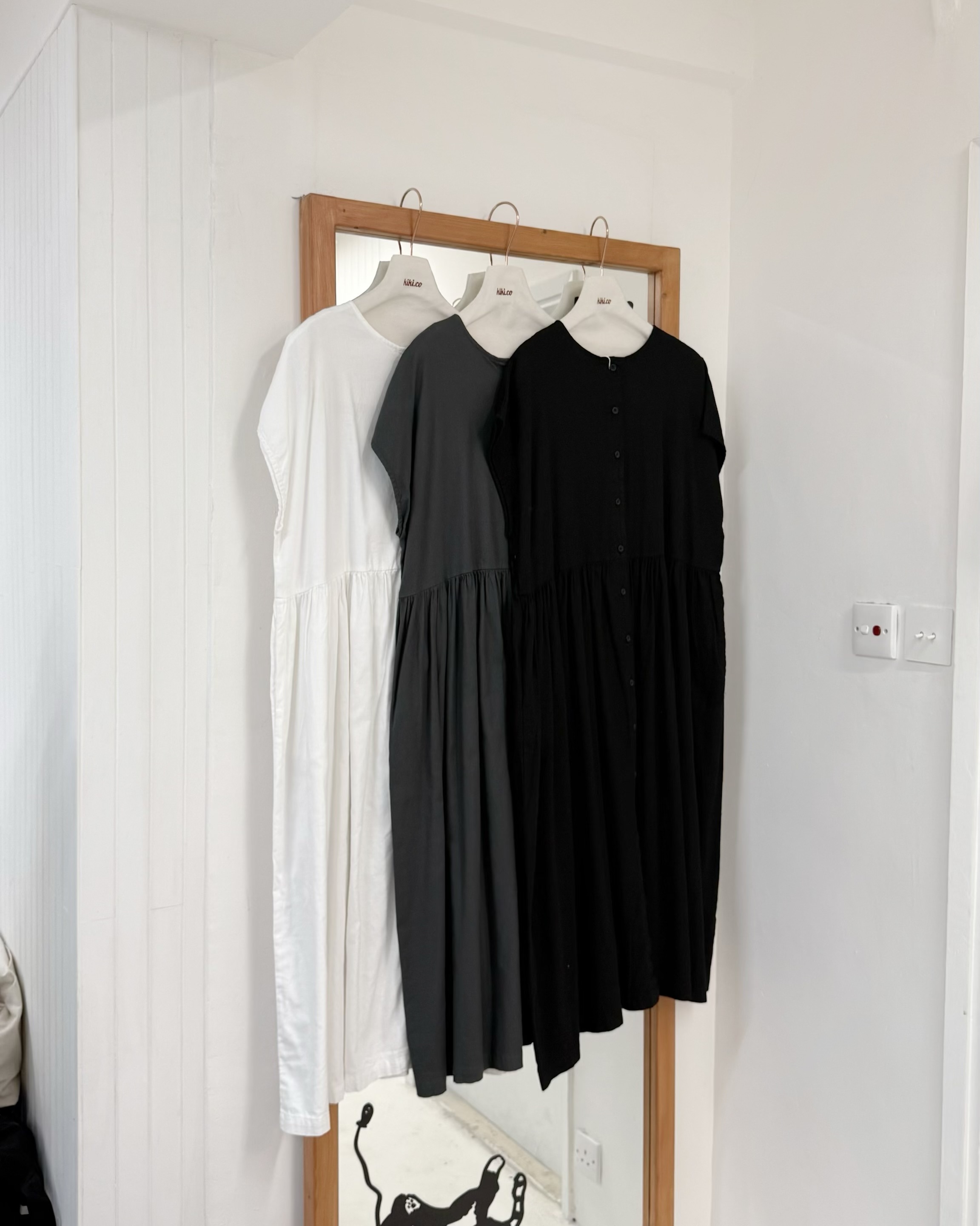 翼袖全開素色Onepiece