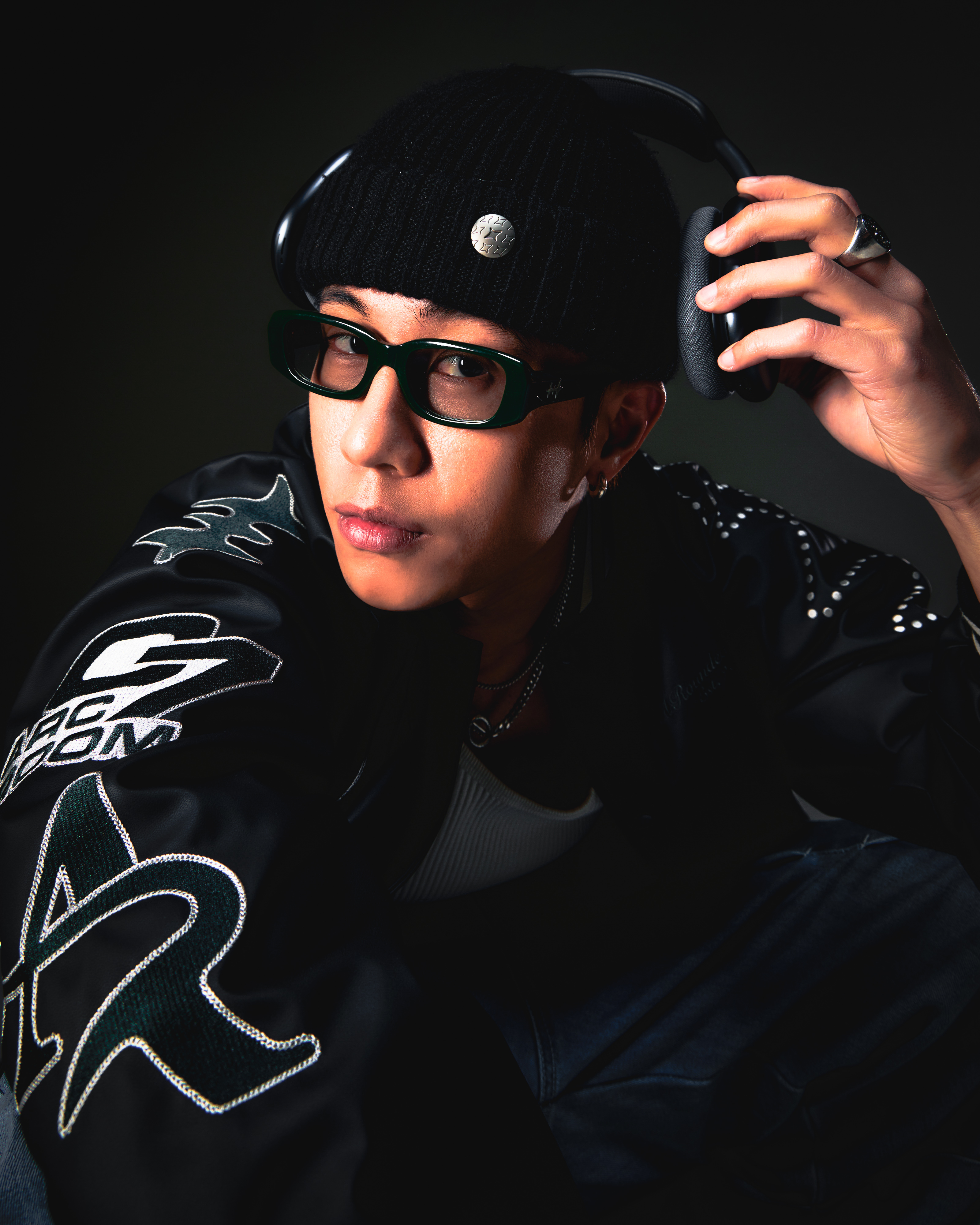 ROOMER II SQUARE SUNGLASSES - BRITISH GREEN