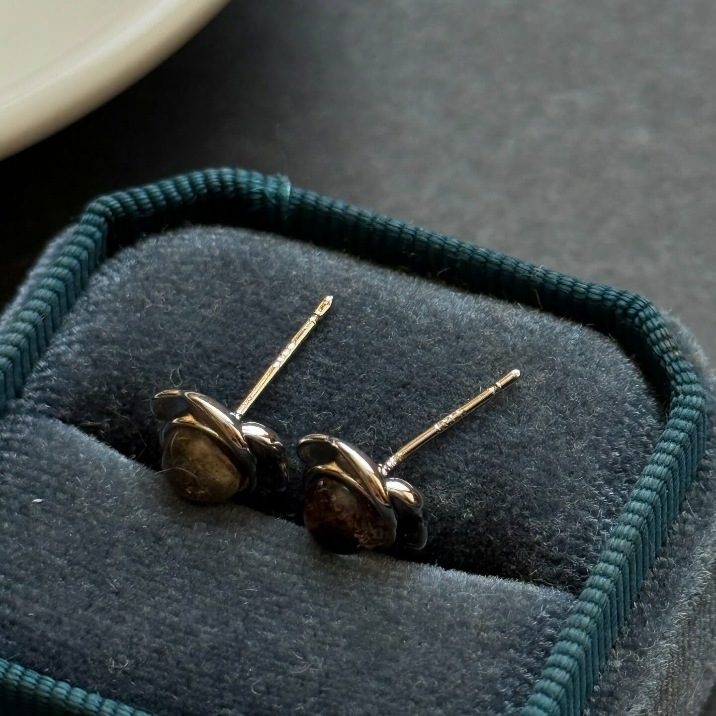 [原石] 幽靈水晶 925銀耳環