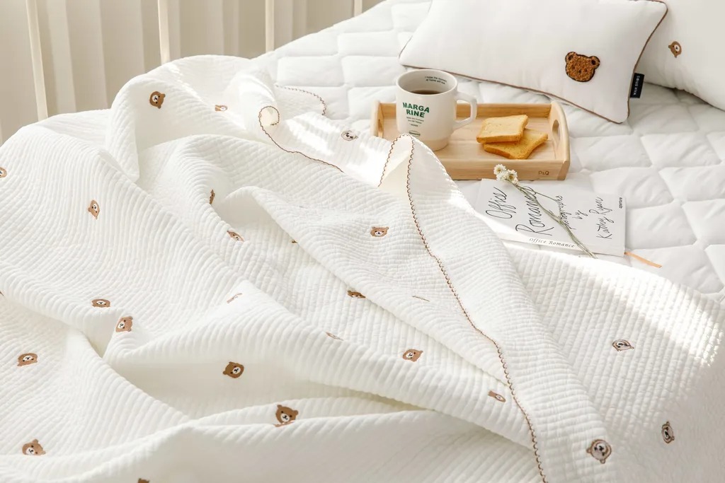 【預購】刺繡熊熊_涼被(莫代爾)