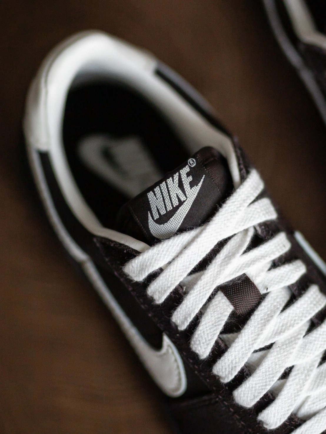 NIKE W FIELD GENERAL 82 摩卡色