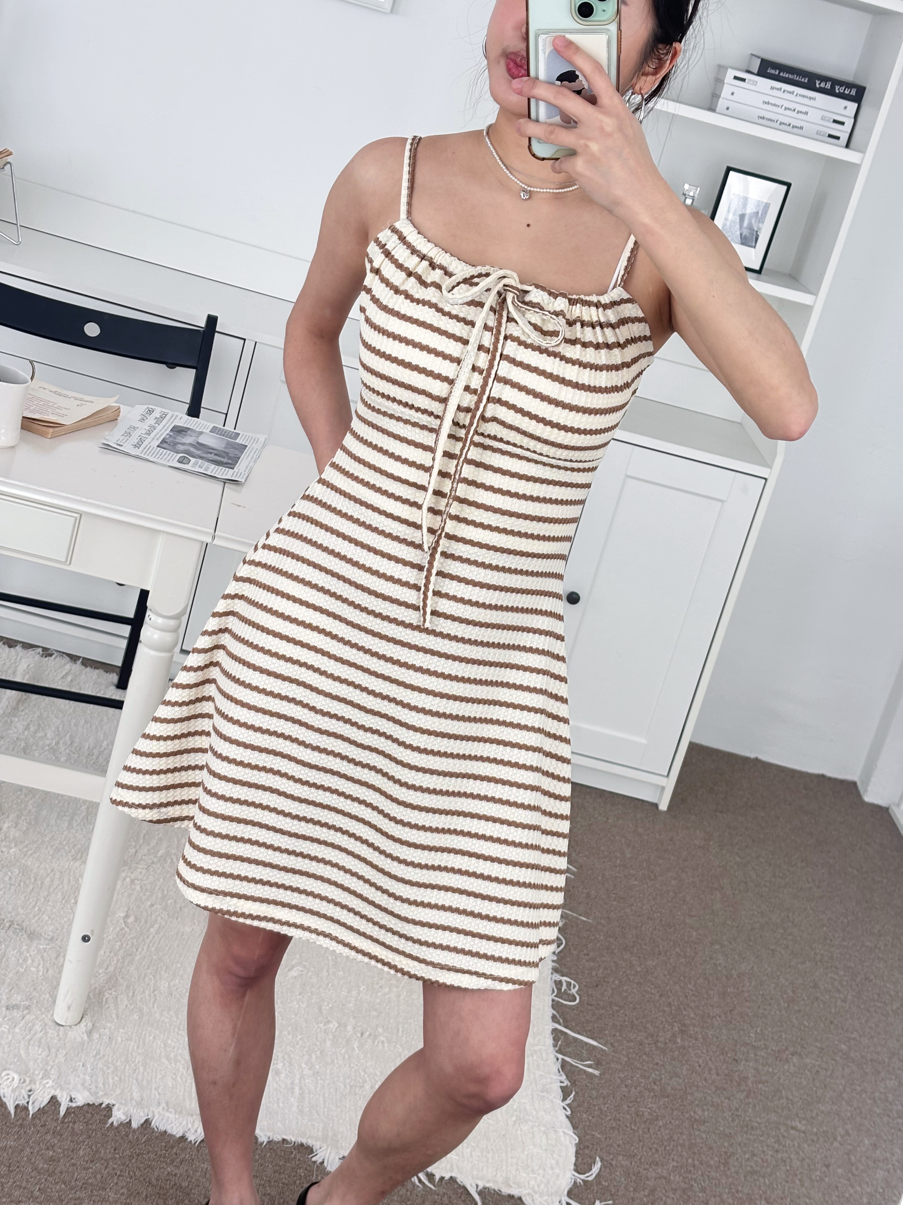 |現貨|🇰🇷細肩帶條紋短洋裝(2色)
