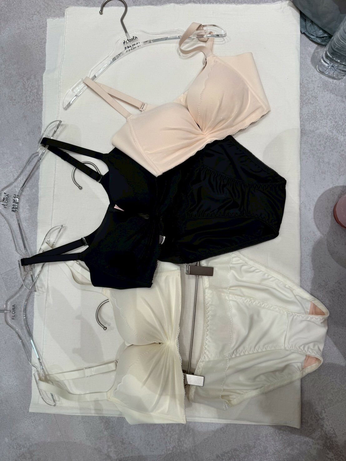 FL4232 小暗紋設計內衣套裝