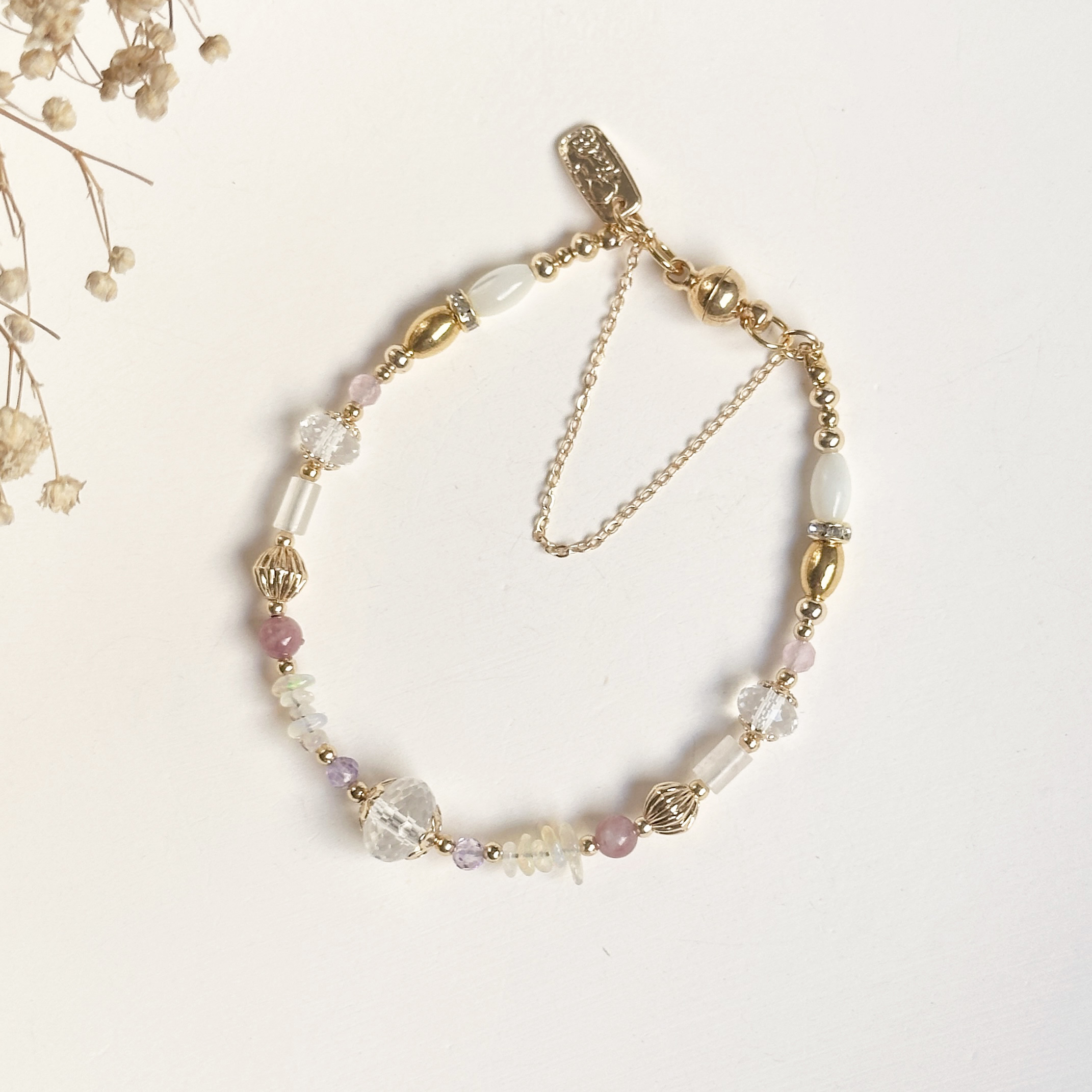 生日花 • 玖月拾柒 • 錦葵 – 白水晶 – 手鍊