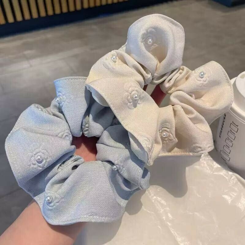 G25山茶花壓紋珍珠大腸髮圈