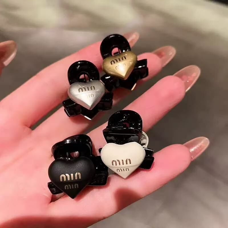 Y47愛心字母抓夾（單支）