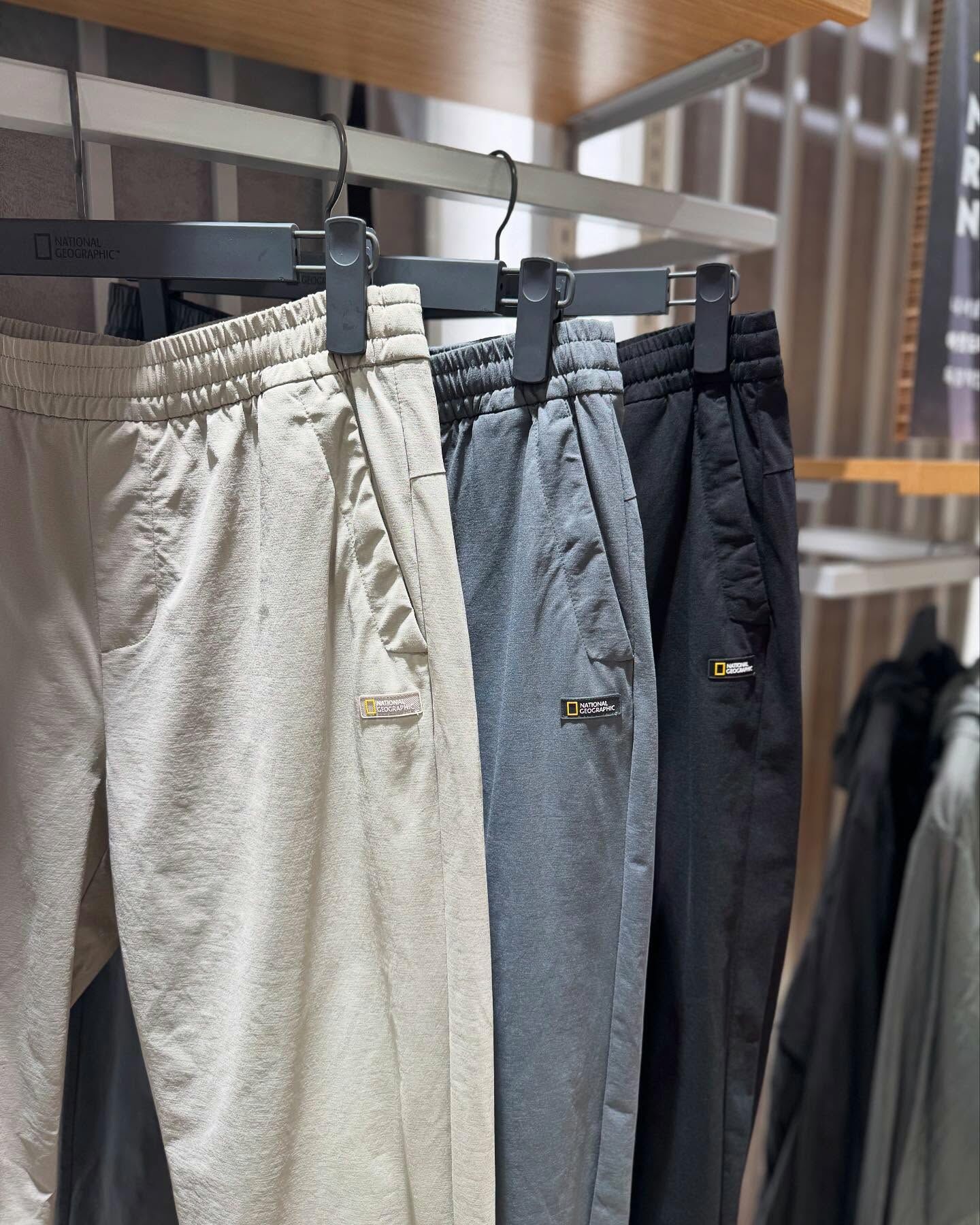 【代購】NATIONAL GEOGRAPHIC 國家地理 Frozen Air 縮口 長褲 褲子 N252MPT191 / N252MPT891