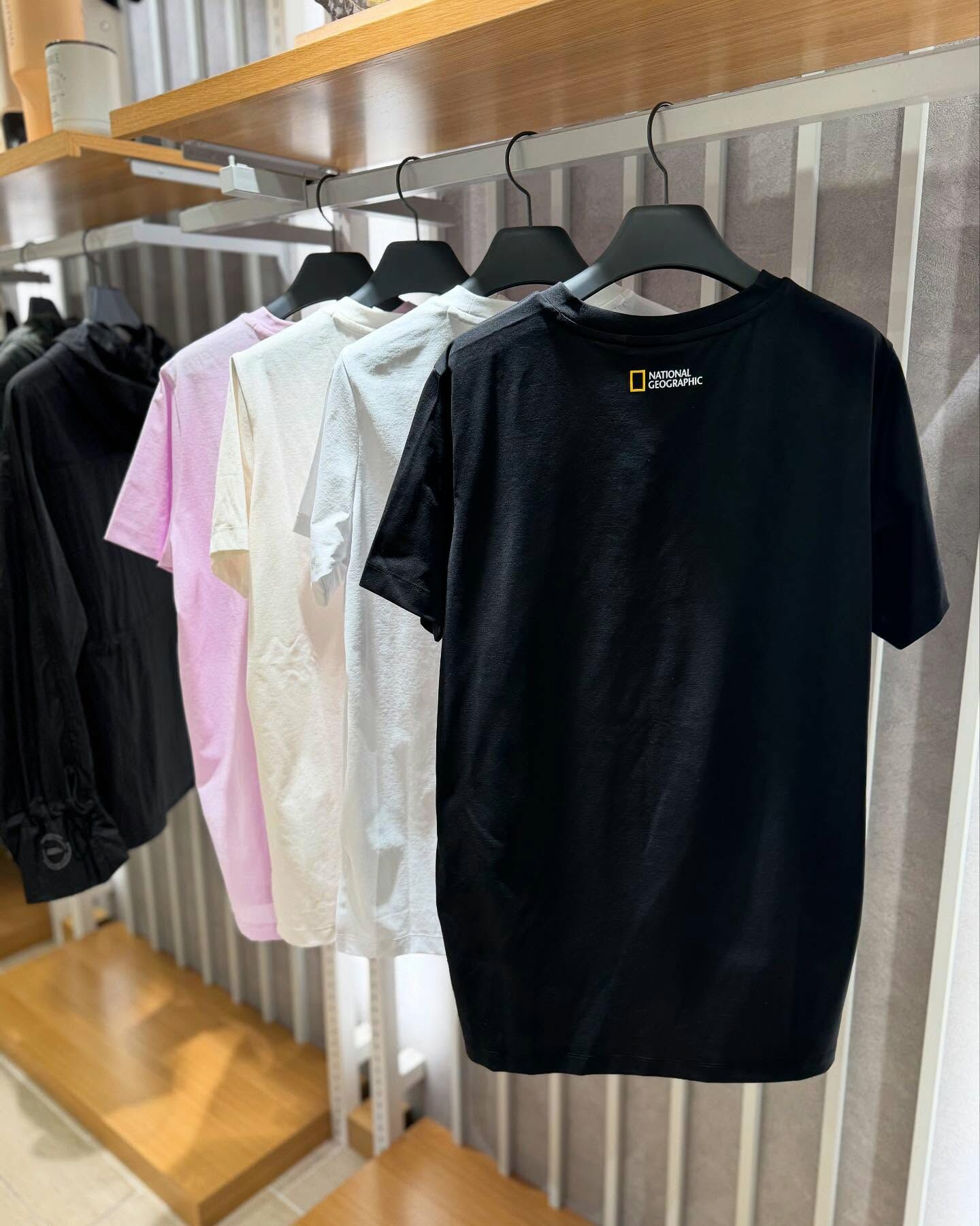 【代購】NATIONAL GEOGRAPHIC 國家地理 女 Coolmax 繡章 涼感 短袖 N252WTS030