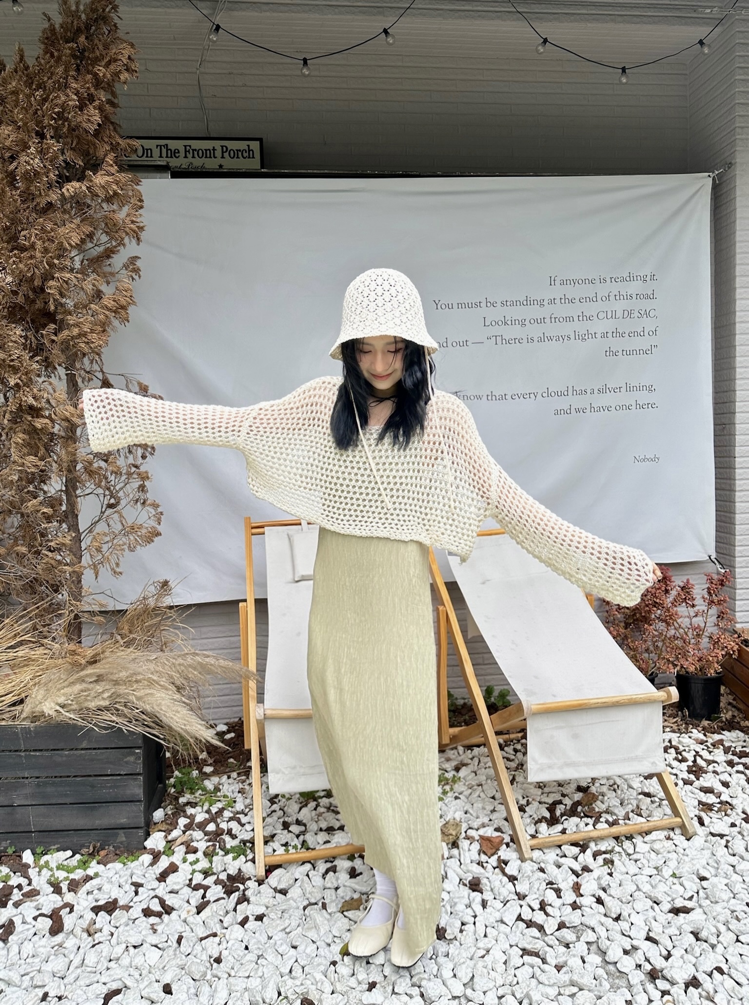 鬆餅格短版洞洞上衣