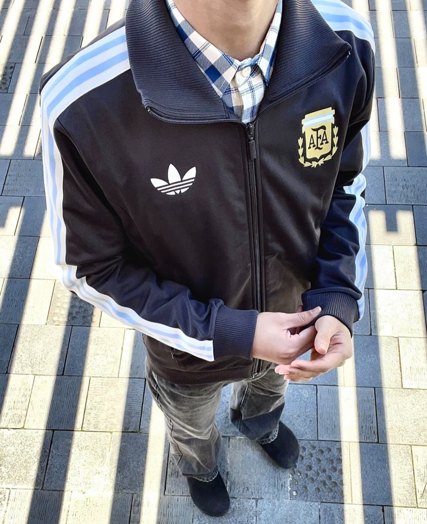 adidas 阿根廷94復刻 黑色三條紋運動外套