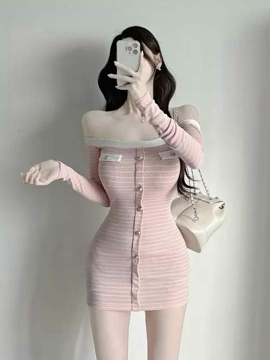 正韓🇰🇷粉嫩薄針織一字領條紋洋裝（2色均碼）