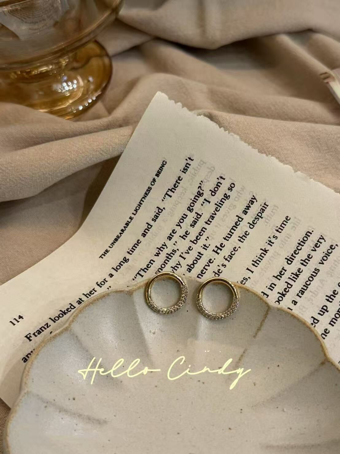 N04051 現貨-正韓金色半圈水鑽貼耳耳環（耳針）