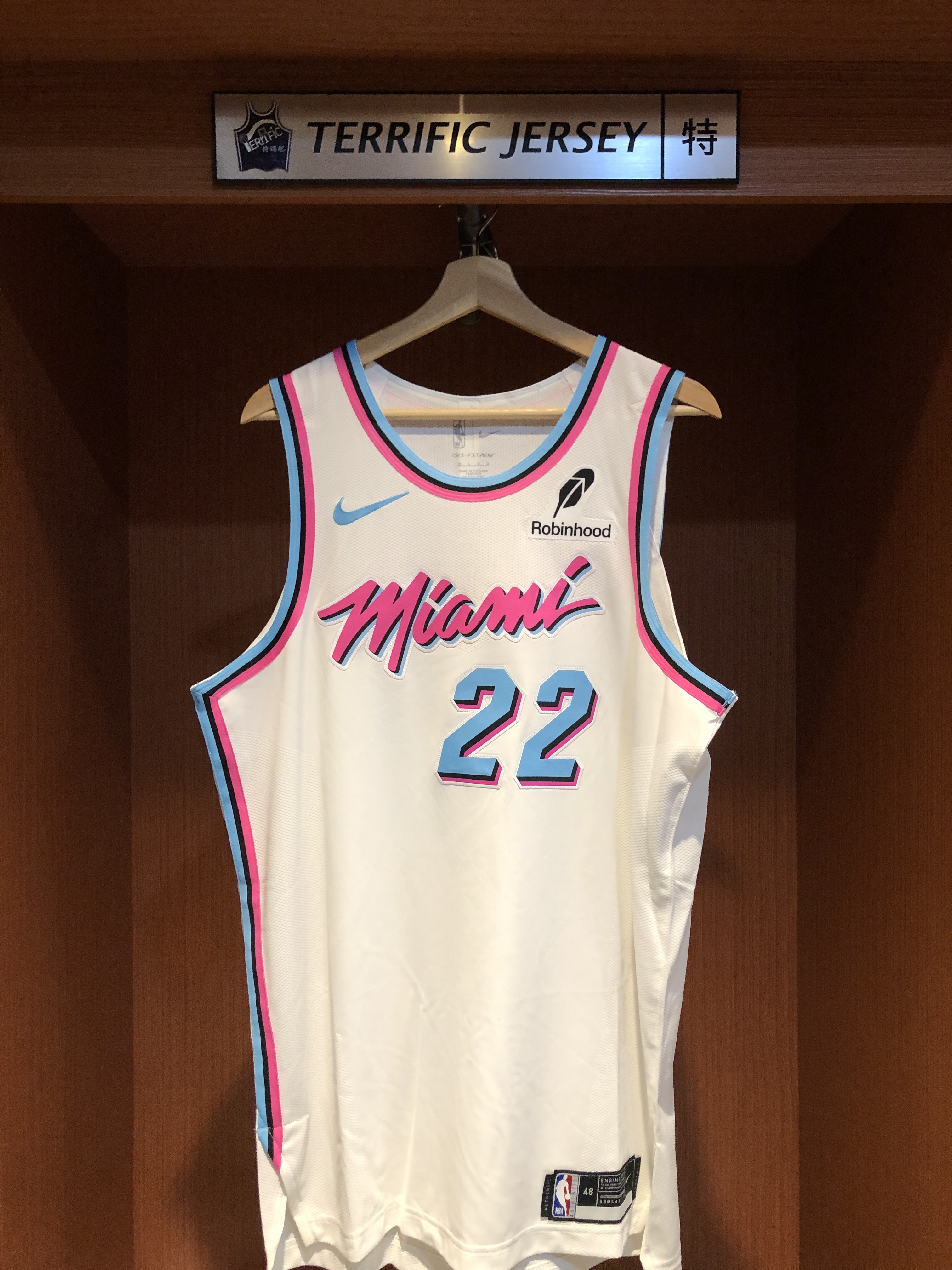 NBA球衣 Jimmy Butler 邁阿密熱火城市 白南灣 City Nike Authemtic 球員版 電繡 含贊助商標 全新