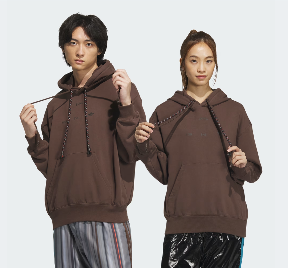 【 adidas x SFTM HOODY 聯名款帽TEE - 深棕 】
