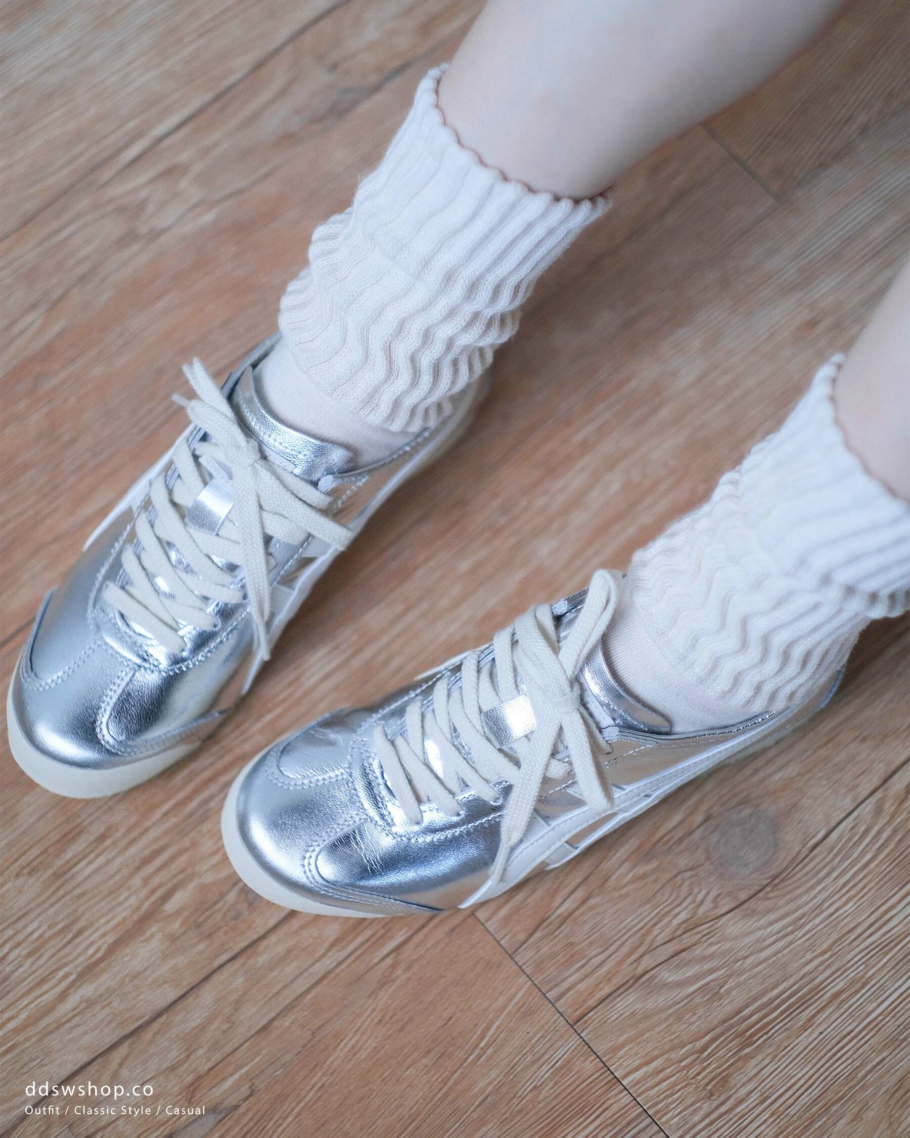 虎之介② 2本 Onitsuka Tiger Mexico 66 鬼冢虎Y2K 銀色HCD-THL7C2-9399