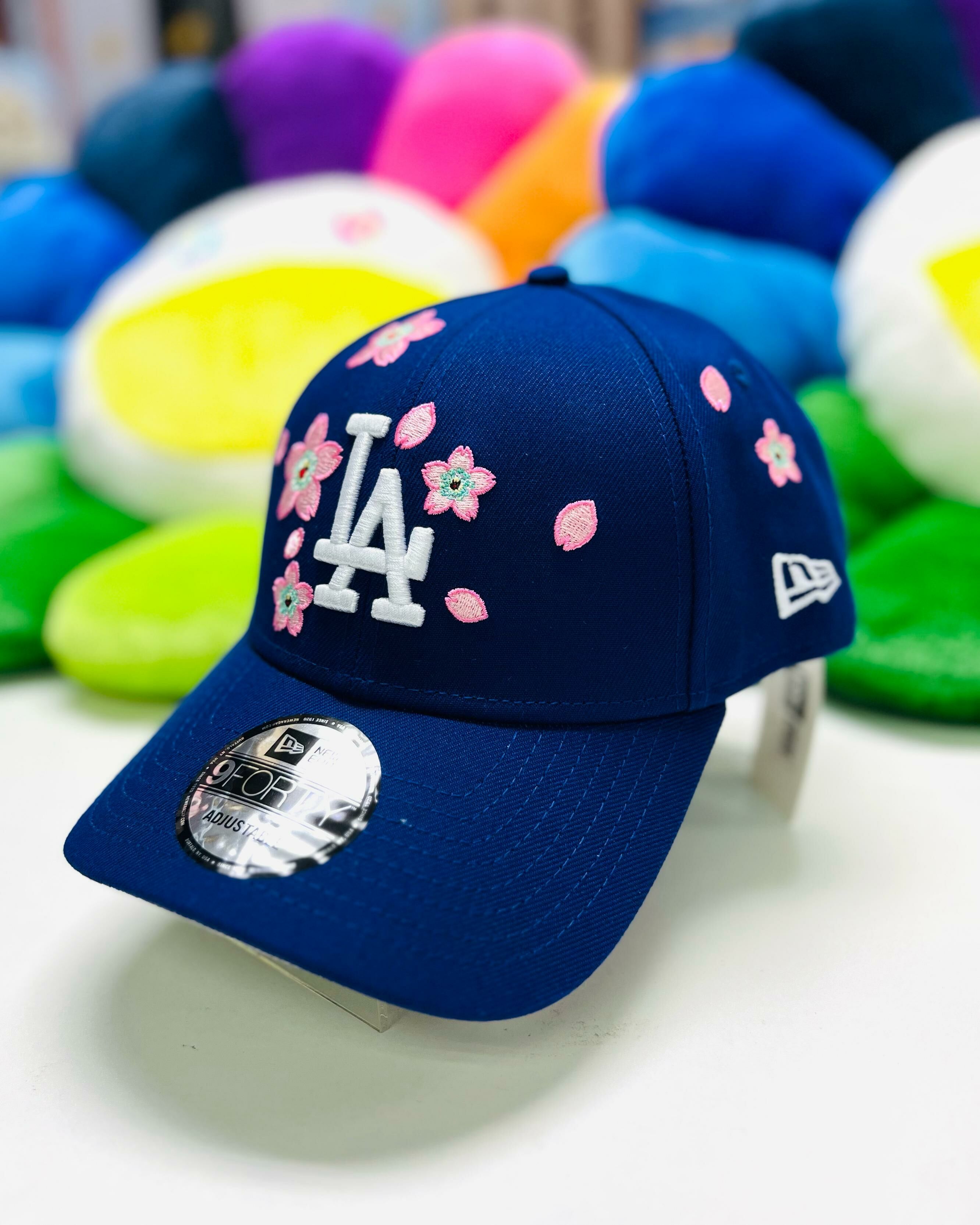 記念グッズ Takashi Murakami MLB Tokyo 2025 New Era ✓ Dodgers x Takashi Murakami 2025 MLB Tokyo Series Strapback Hat