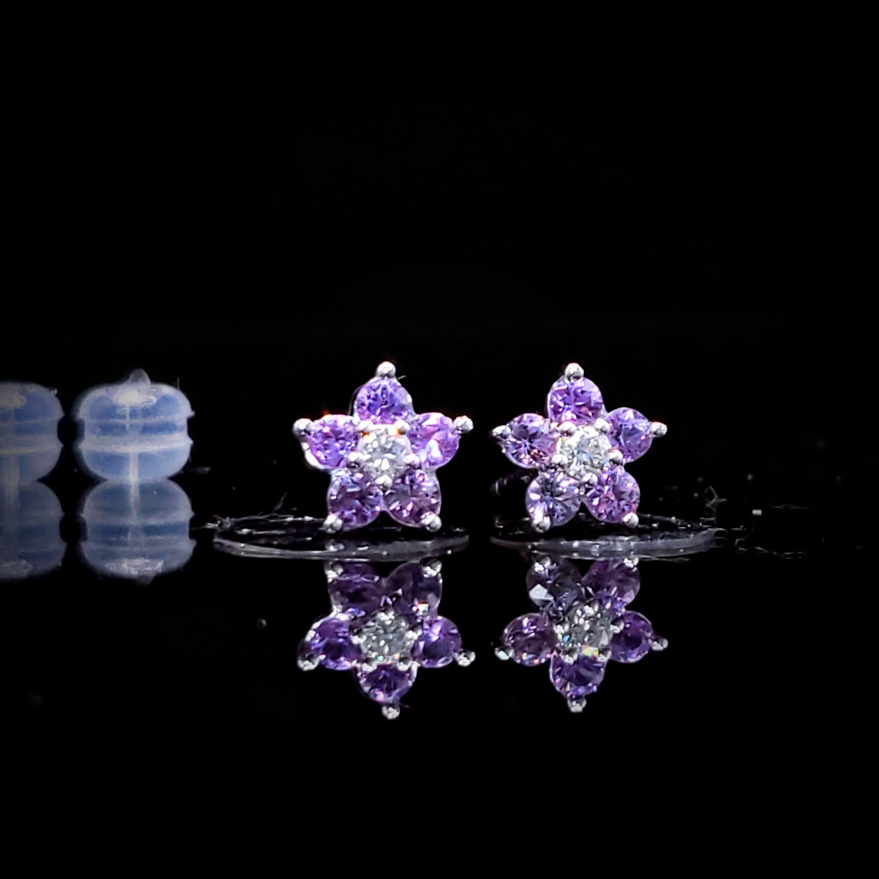 全新18K白金52份紫藍寶配8份小鑽耳環