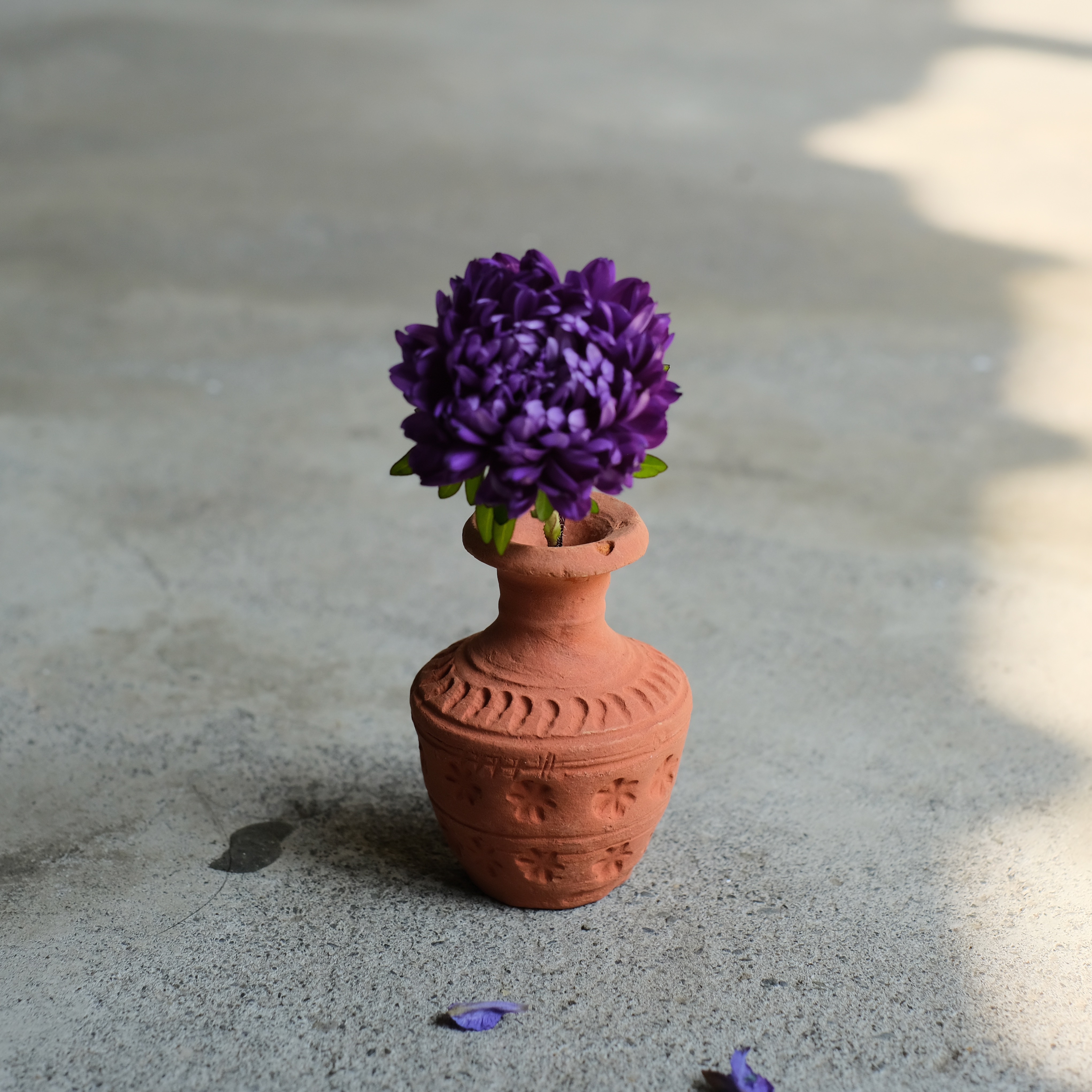尼泊爾紅陶花器香插 曲線花瓶