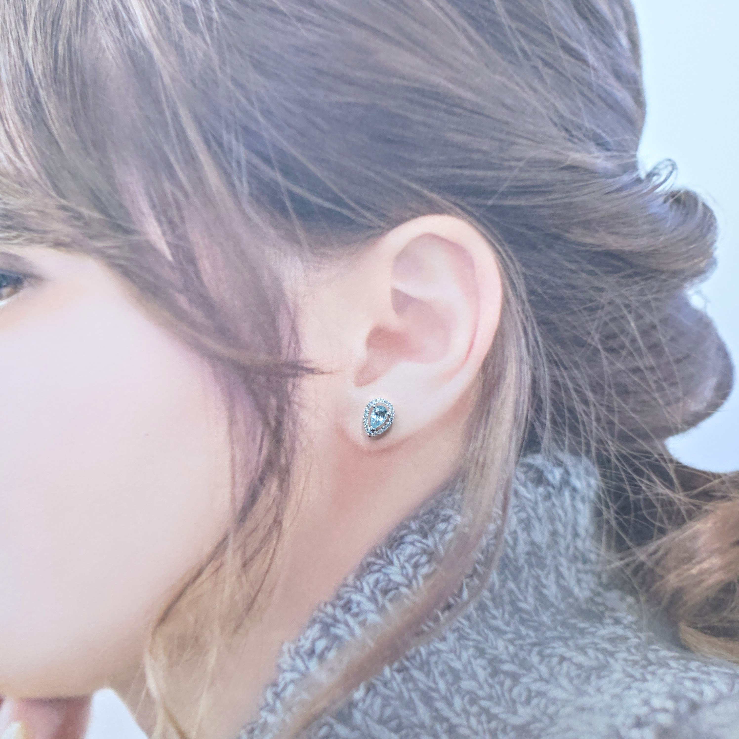 全新18K白金【主石69份帕拉伊巴】 配26份鑽石耳環