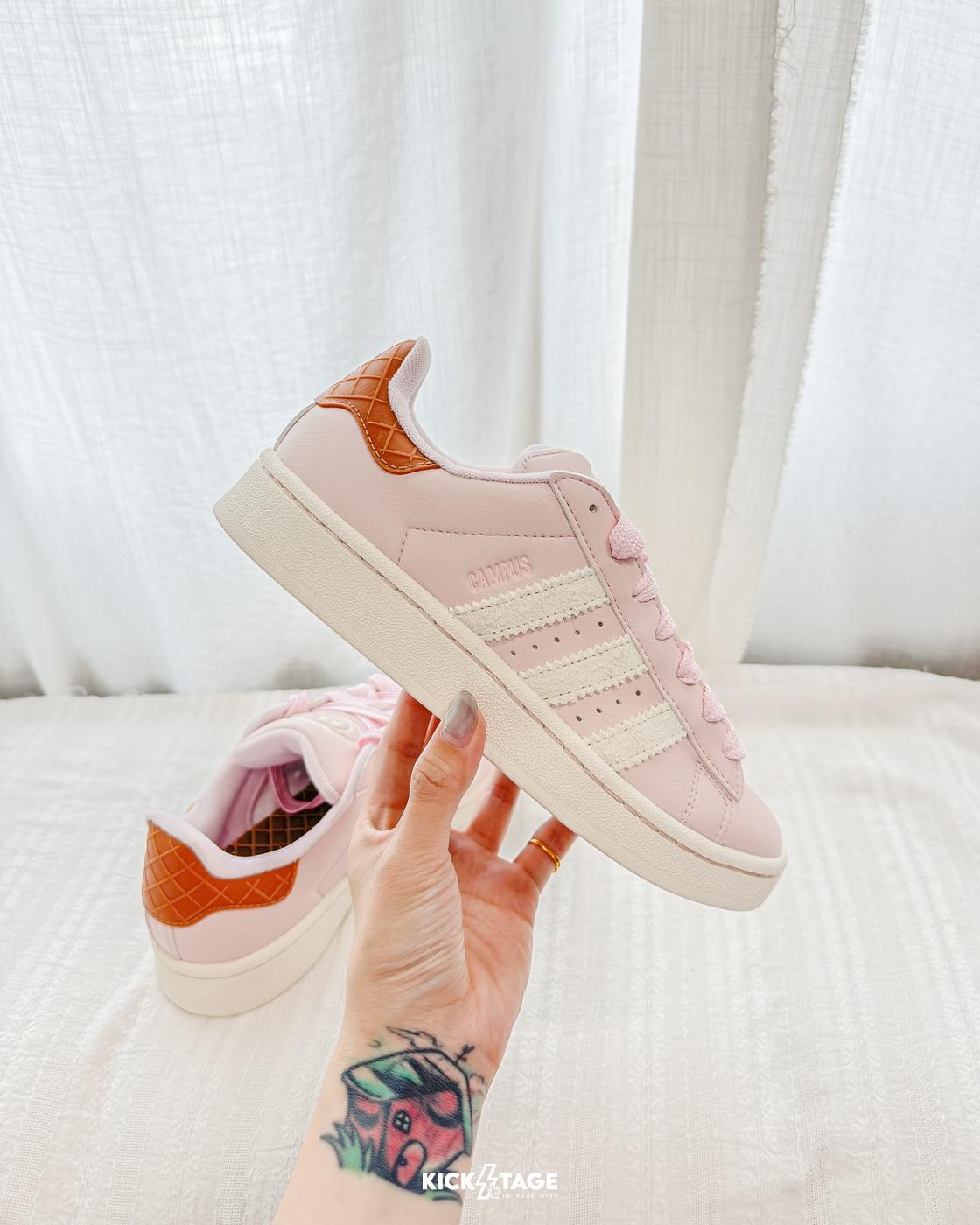 [特價售出無退換]女鞋 ADIDAS CAMPUS 00S W 草莓牛奶粉 甜筒 滑板 復古 胖胖鞋 麵包鞋 休閒鞋【IH3280】