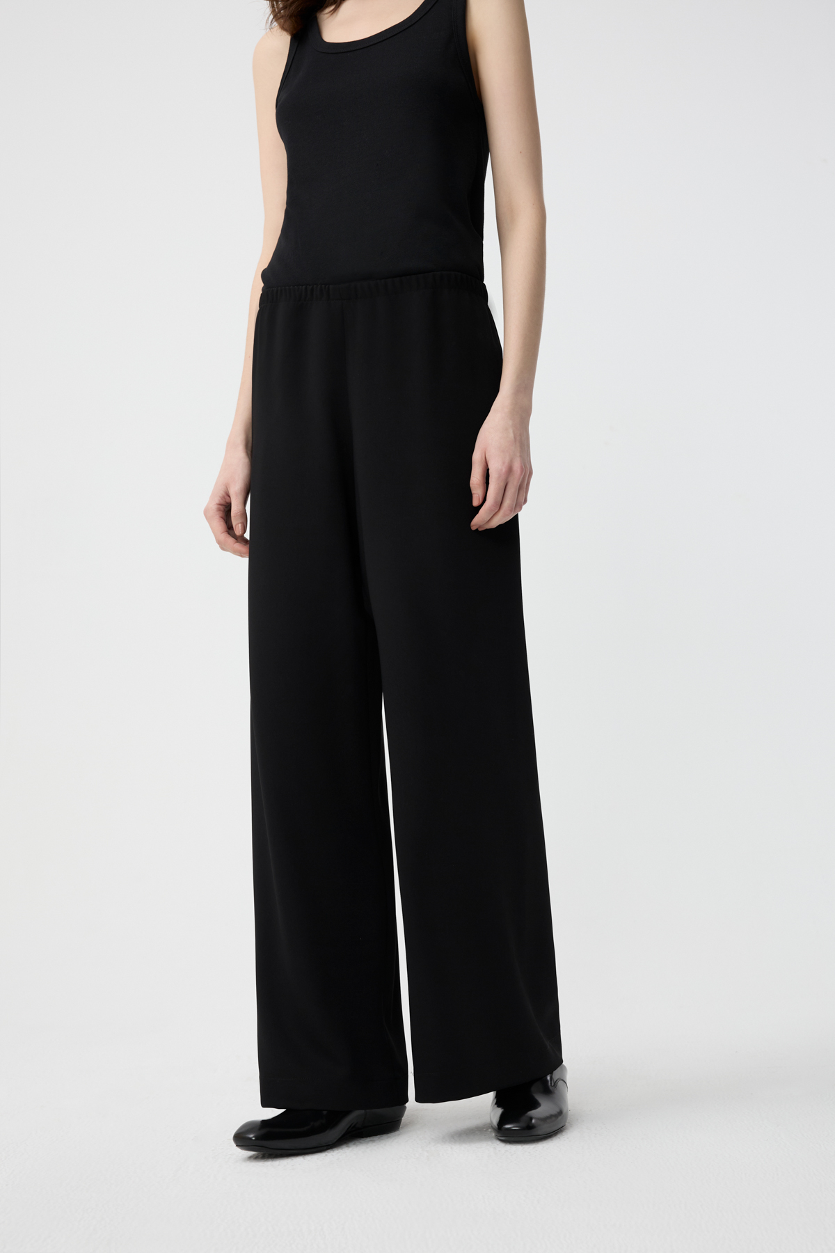 ARIA 鬆緊帶長褲 女（黑色）