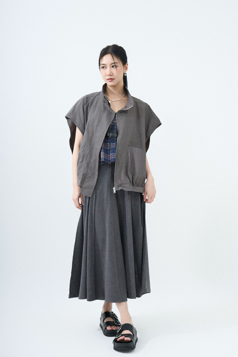 SS25_0133（背心外套＋Bra Top＋半截裙）