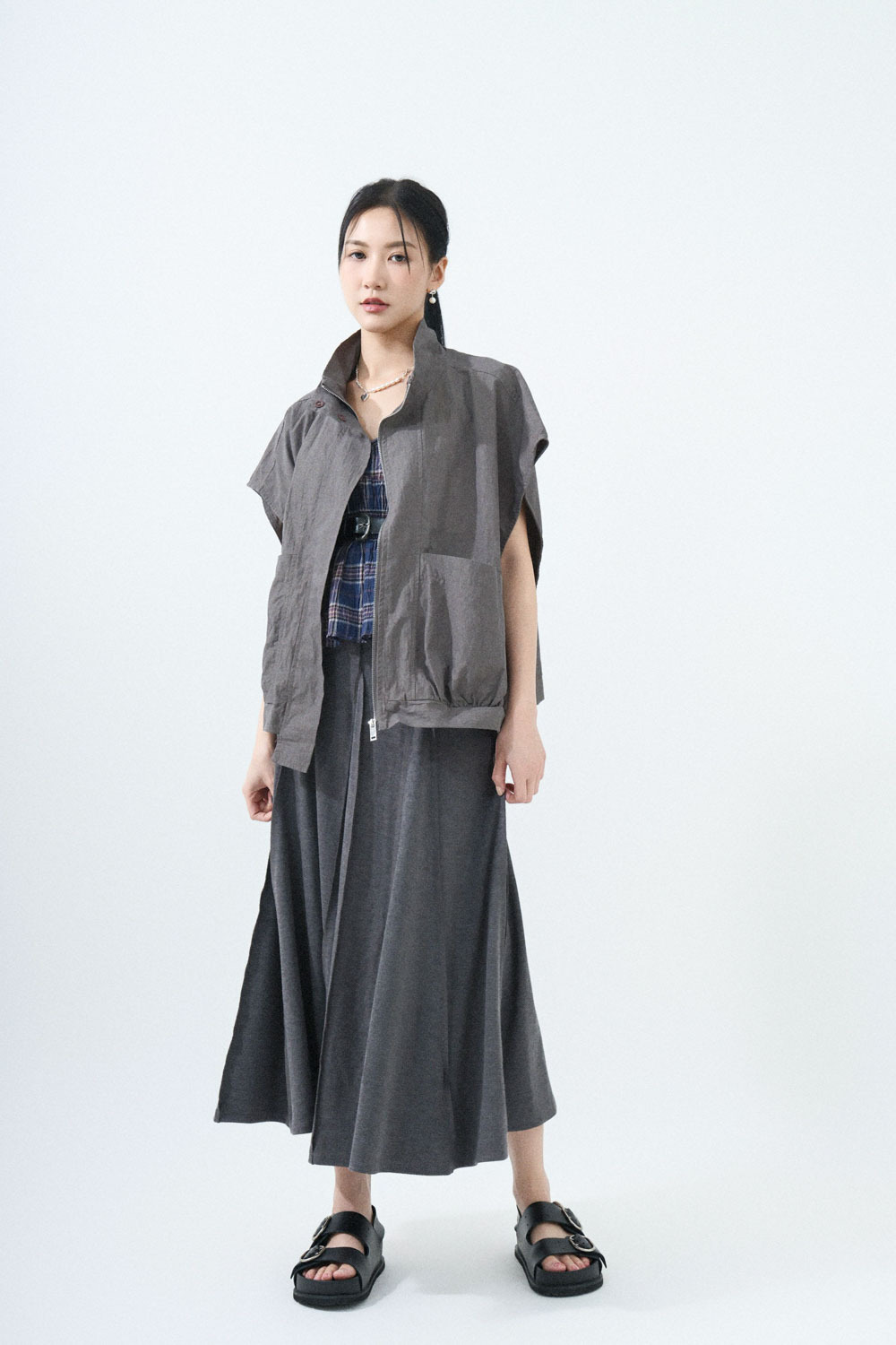 SS25_0133（背心外套＋Bra Top＋半截裙）