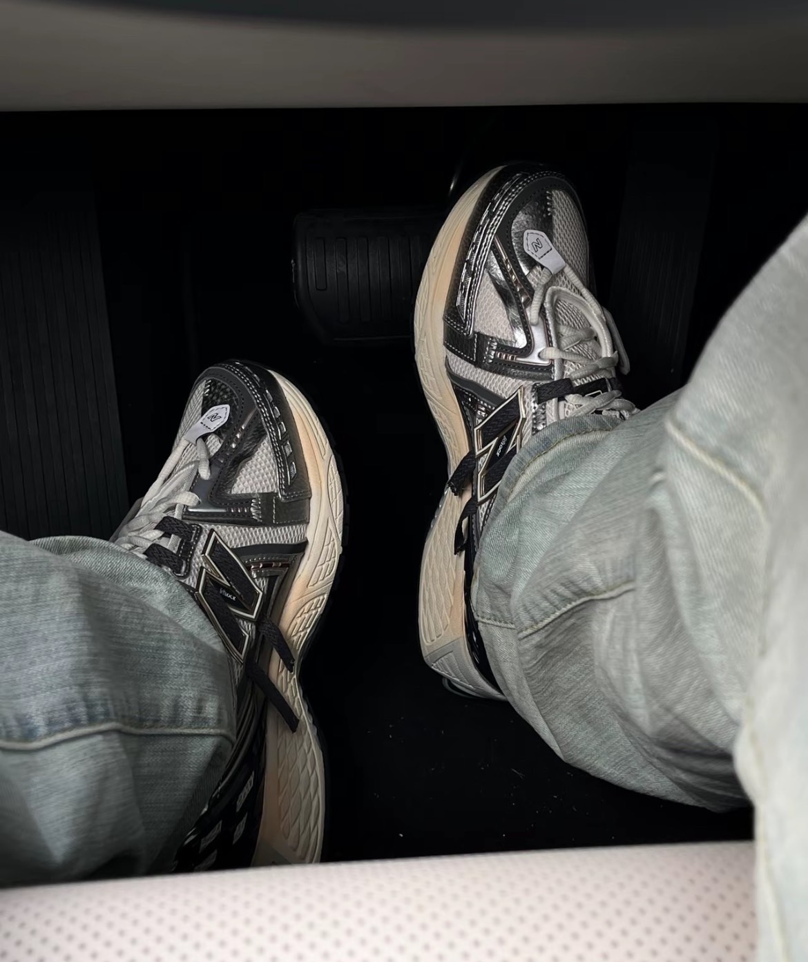 <快速出貨> New Balance 1906 銀白解構