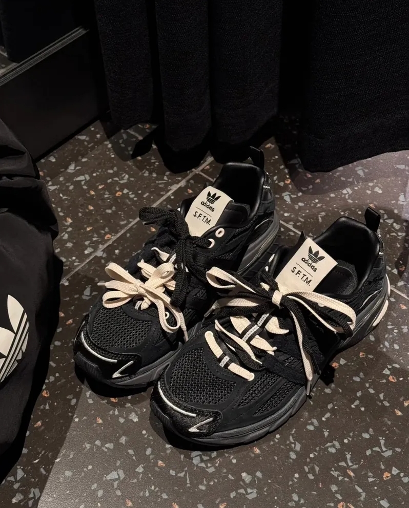 <超帥聯名> Song For The Mute X Adidas Originals adistar Cushion 麂皮 聯名 黑色 JP8416