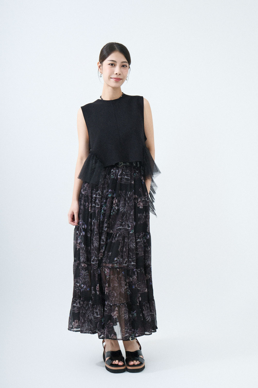 SS25_0140（背心＋半截裙）