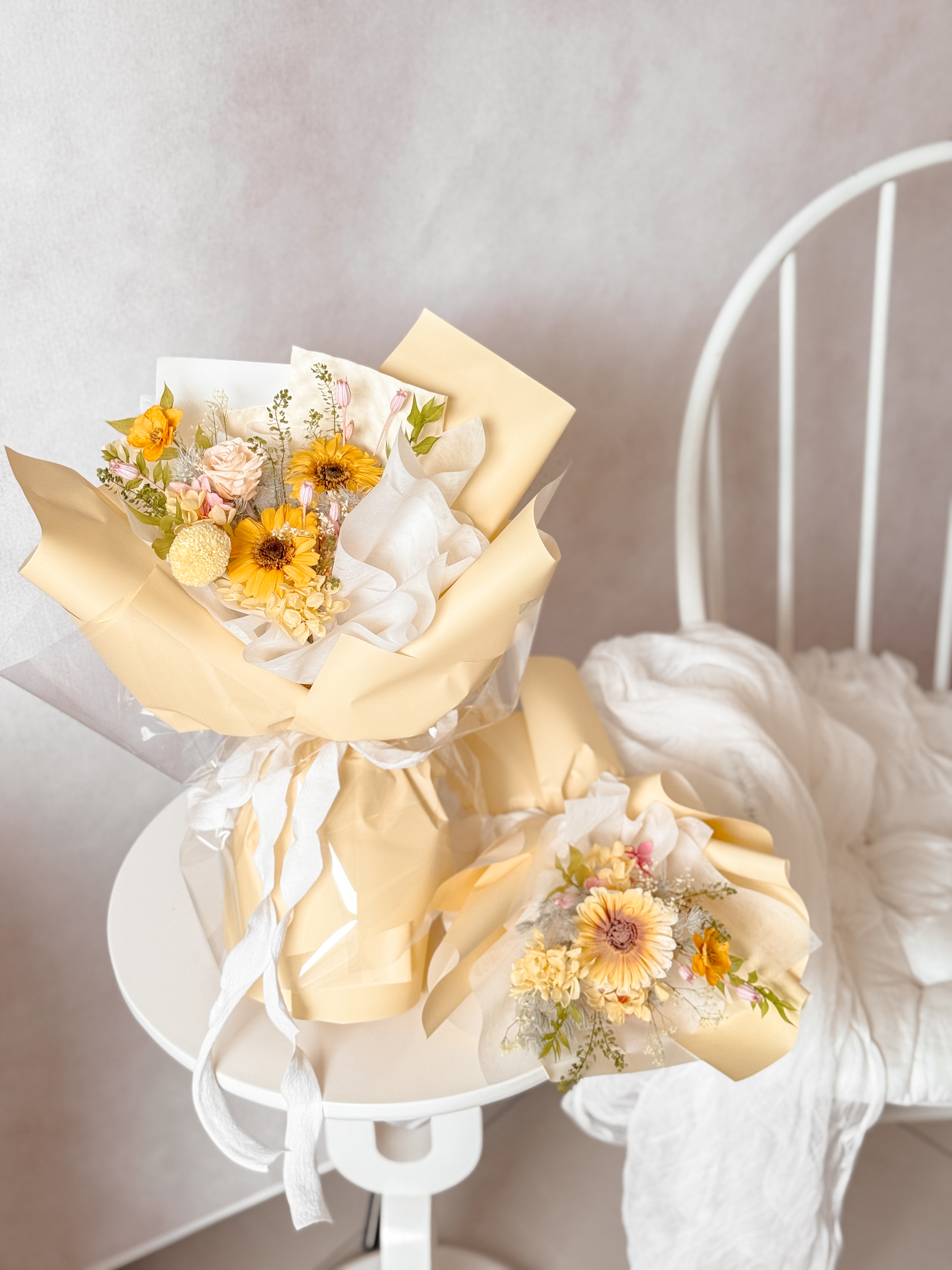 曙光燦爛畢業永生花束