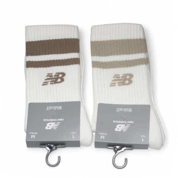 NEW BALANCE 襪子 NB 米白 卡其 咖啡 條紋 高筒襪 長襪 一入 LAS51241-