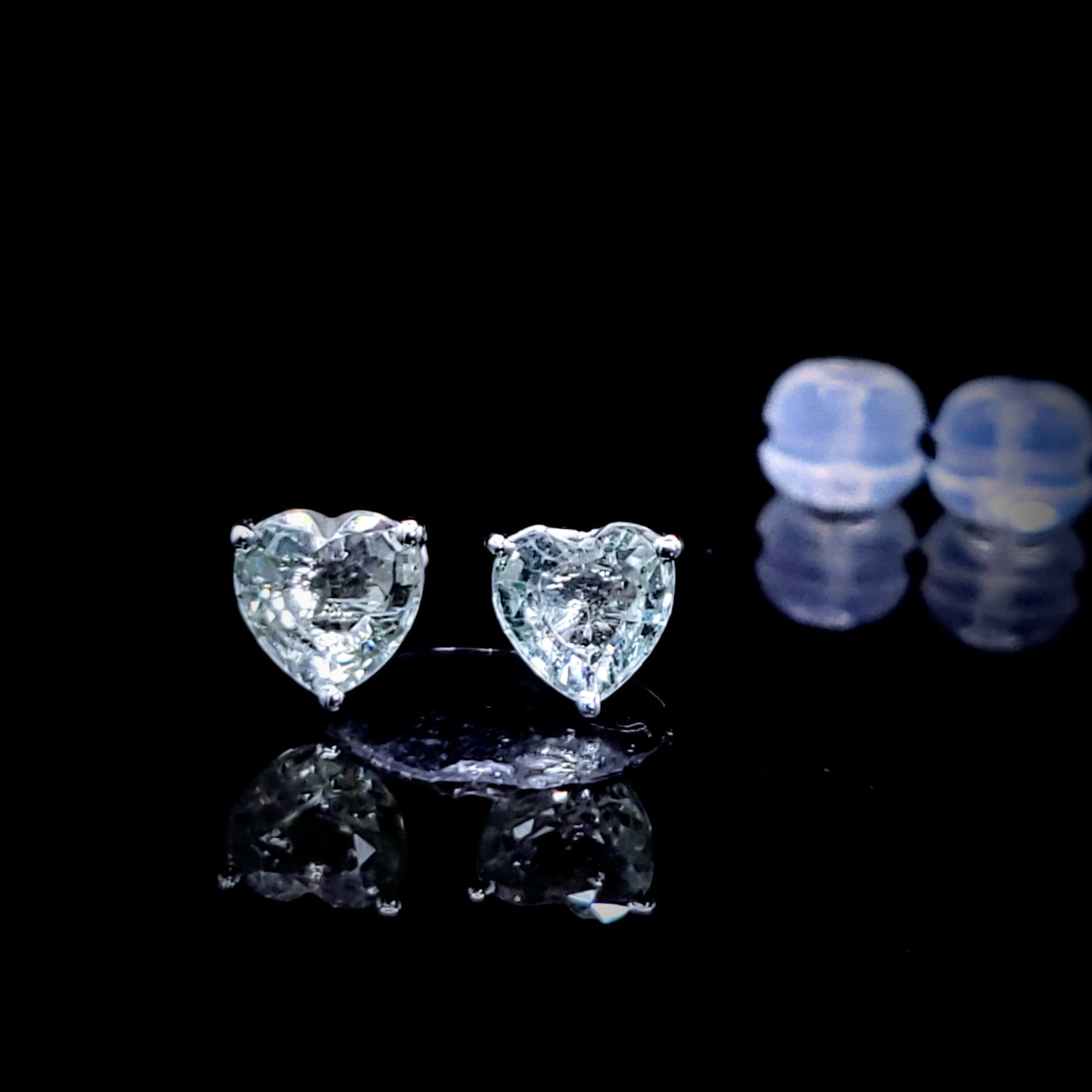 18K White Gold 1.15ct Greenish Sapphire Earrings